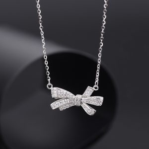 Sterling silver bow necklace for women, stylish clavicle chain, new autumn style sweater chain