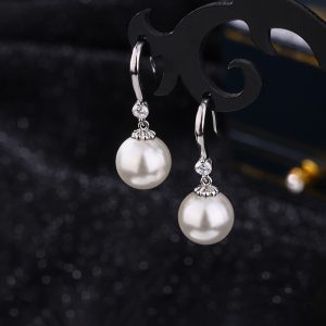 Sterling silver vintage imitation pearl ear hooks flower earrings women's elegant earrings high-end earrings